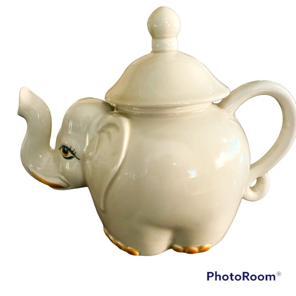 National Silver Co Other - 1950’s Japan White Elephant Mini Ceramic Teapot National Silver Co.